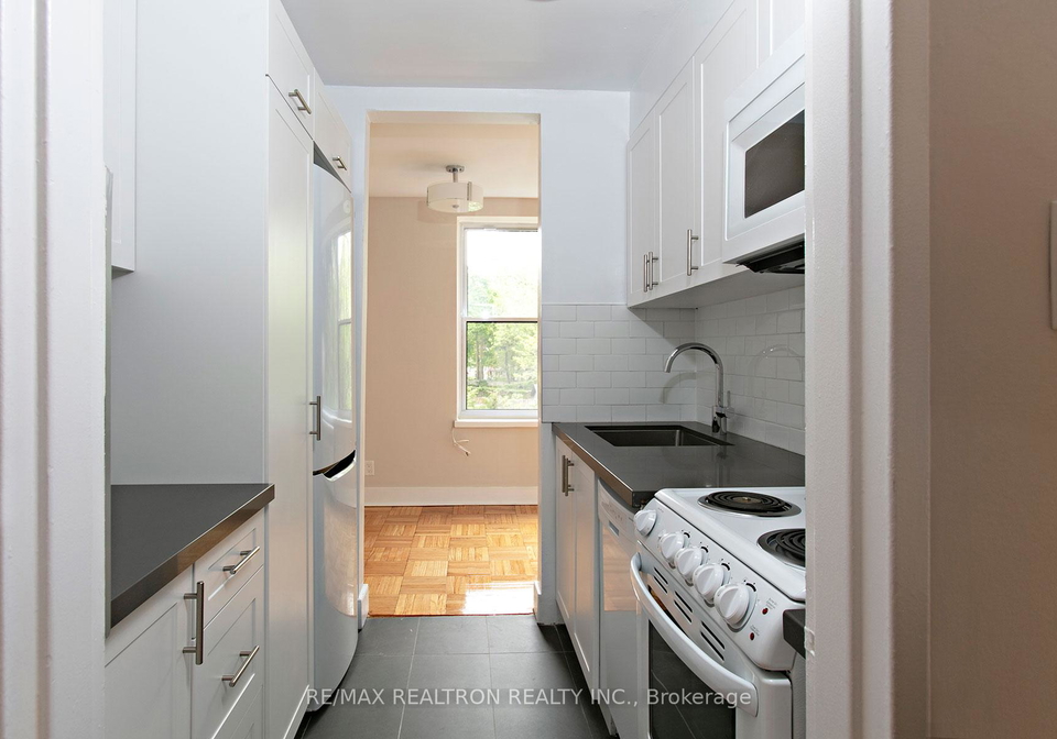 1545-bathurst-street-toronto-ontario-c12531798