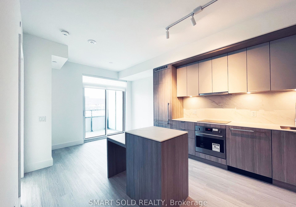 6-greenbriar-road-north-york-ontario-c12532126