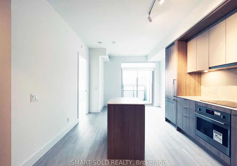 6-greenbriar-road-north-york-ontario-c12532126
