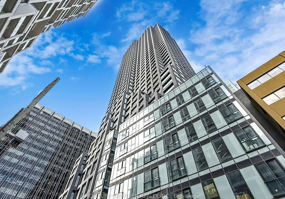 20-soudan-avenue-toronto-ontario-c12532128