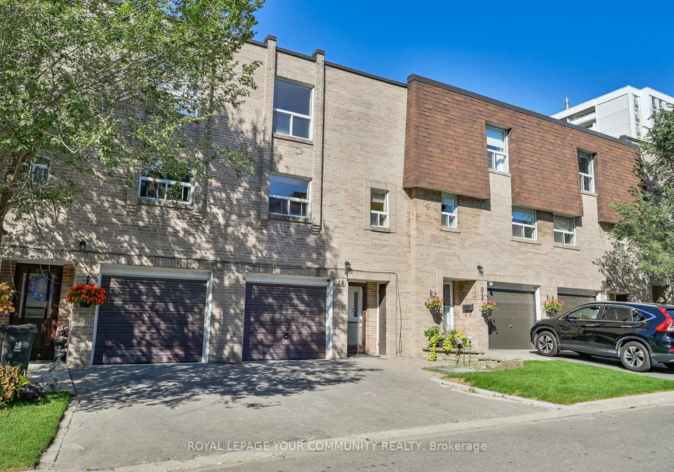10-village-green-way-north-york-ontario-c12532342