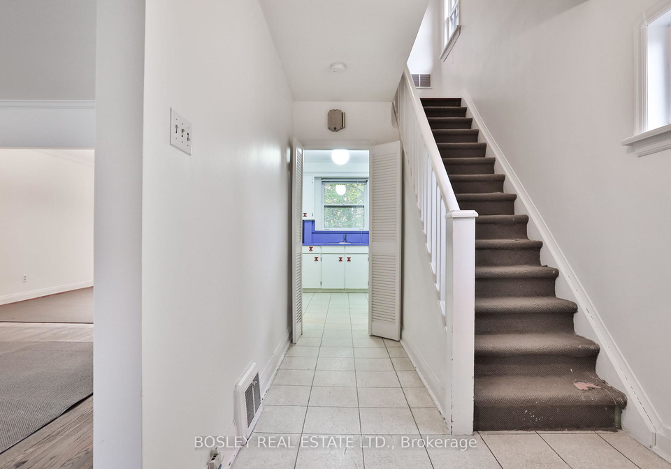 17-fairholme-avenue-toronto-ontario-c12532464
