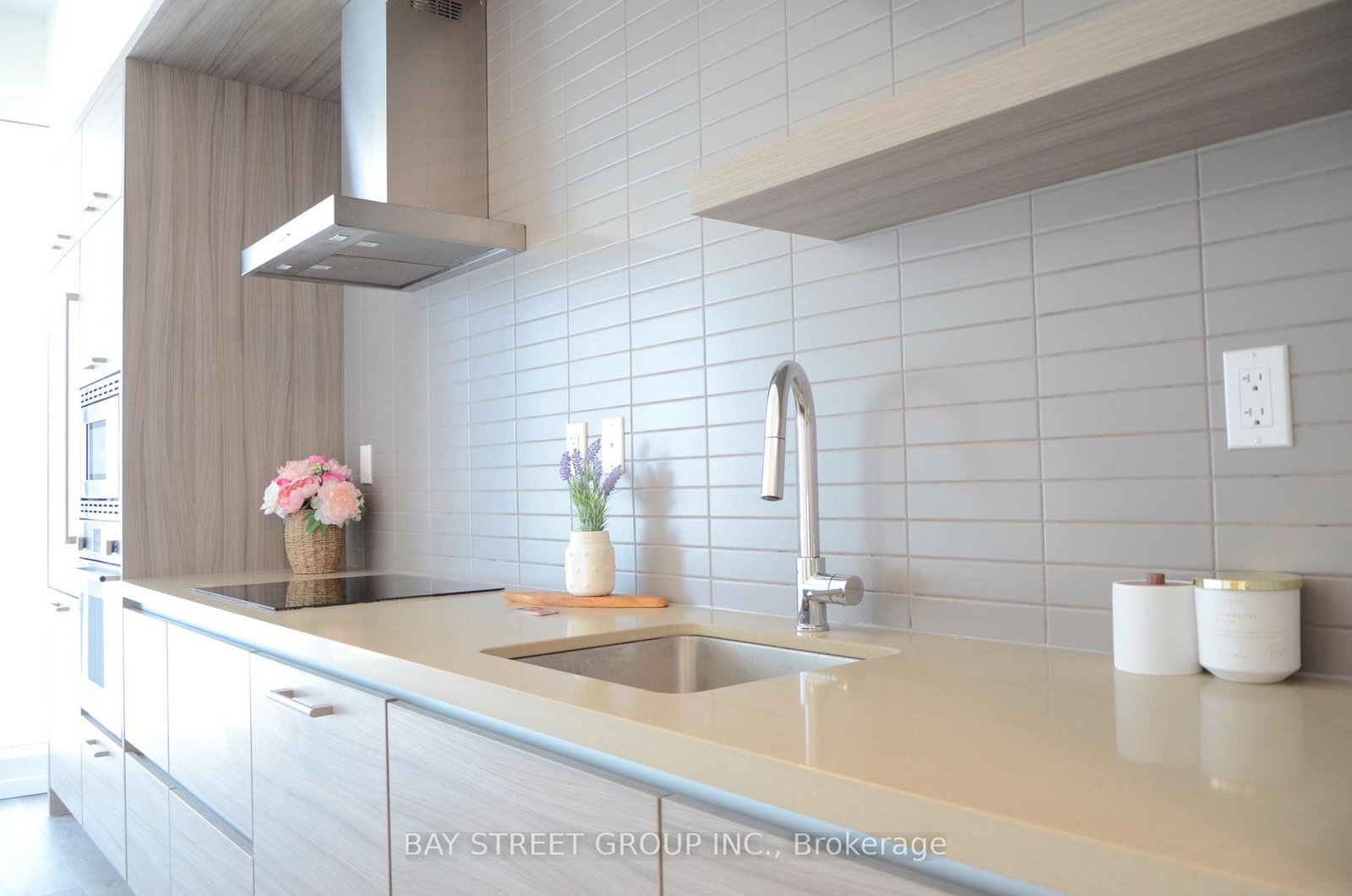 2221-yonge-street-toronto-ontario-c12532536