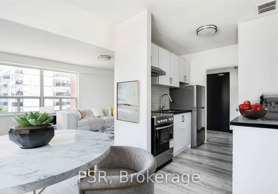 600-eglinton-avenue-w-toronto-ontario-c12532600