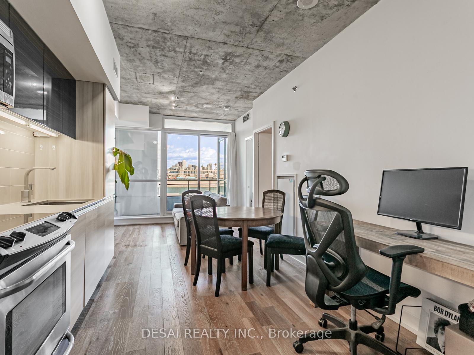 20-minowan-miikan-lane-street-w-toronto-ontario-c12532920
