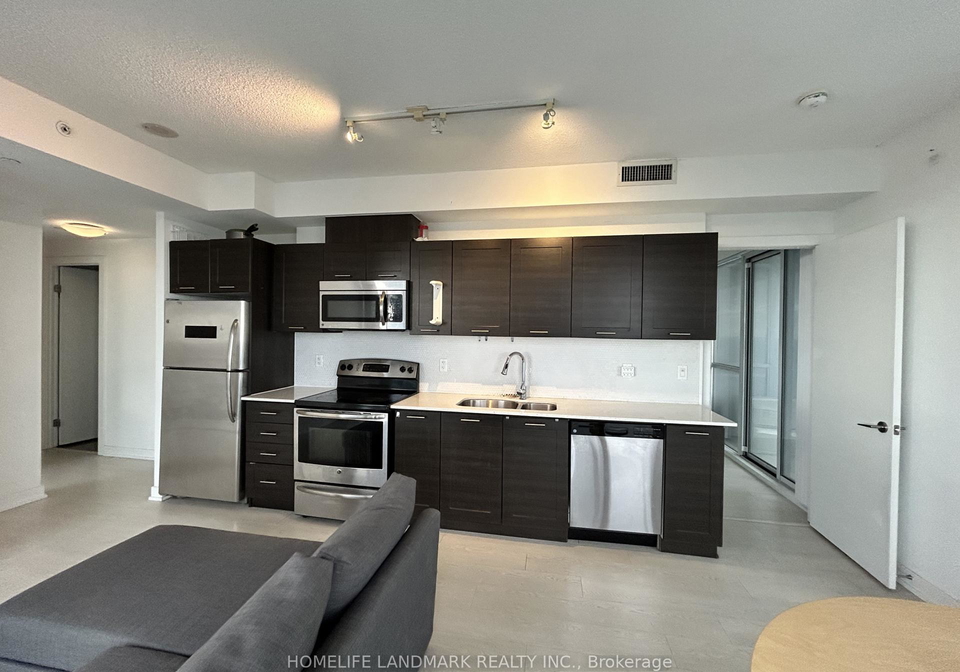 20-bruyeres-mews-toronto-ontario-c12533232