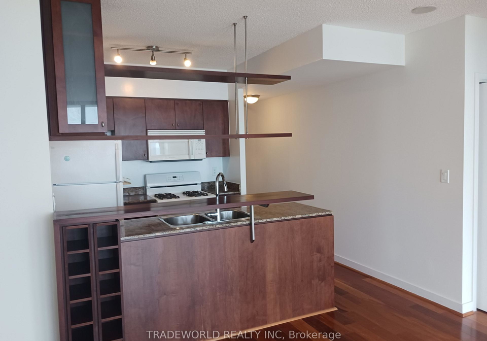 35-mariner-terrace-toronto-ontario-c12533374