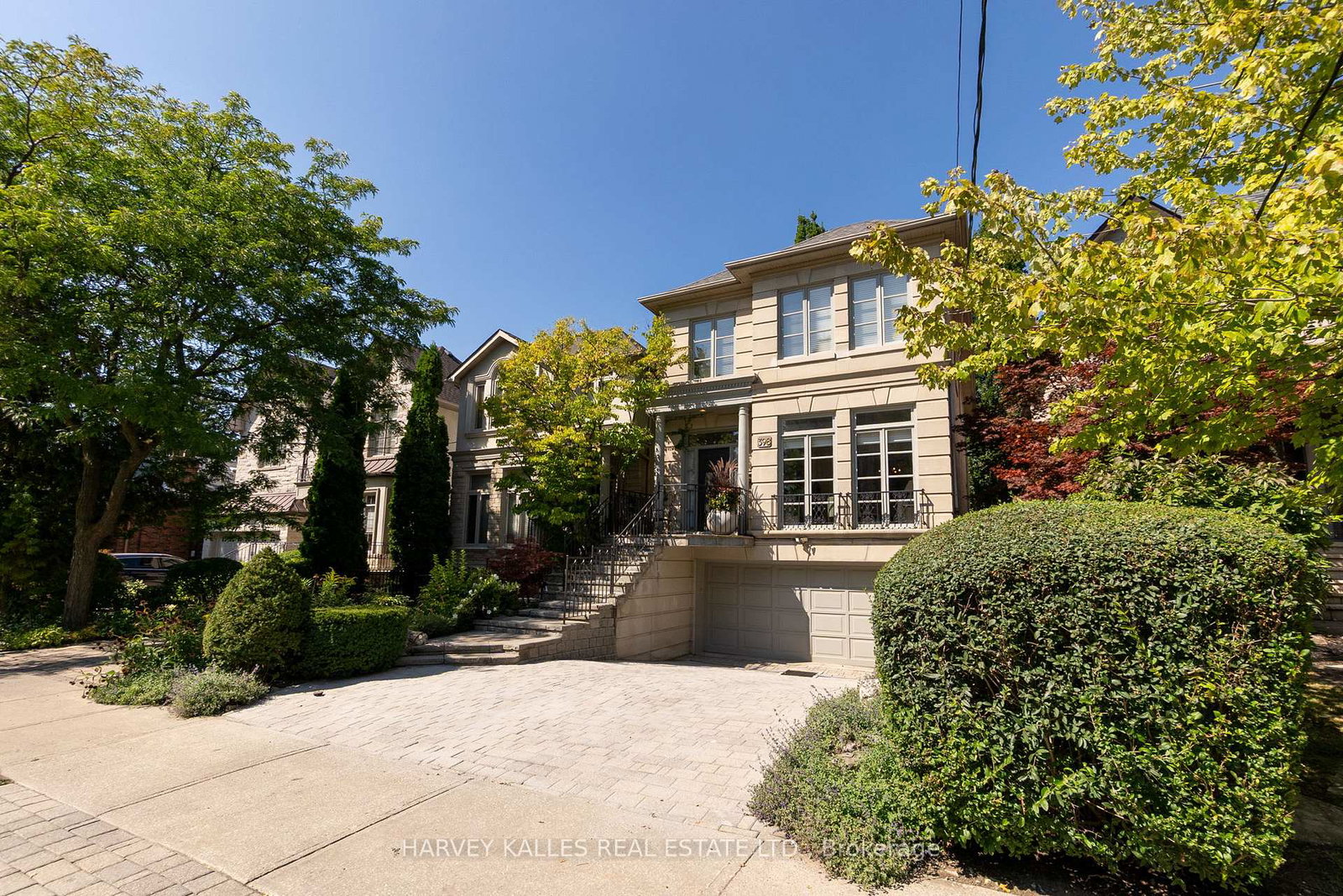 398-bedford-park-toronto-ontario-c12533562
