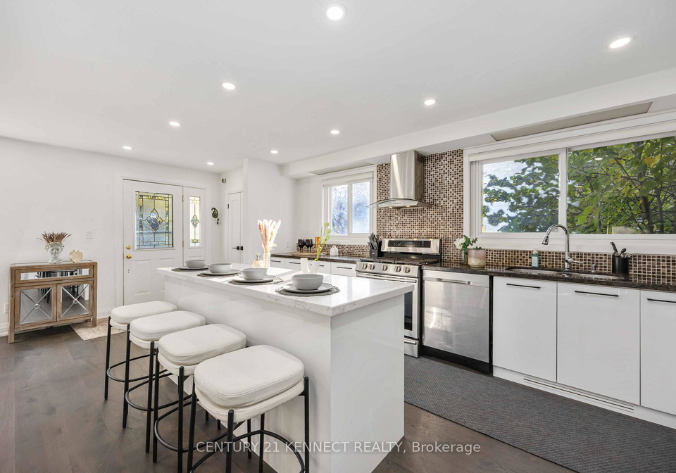 36-summerside-crescent-north-york-ontario-c12533584