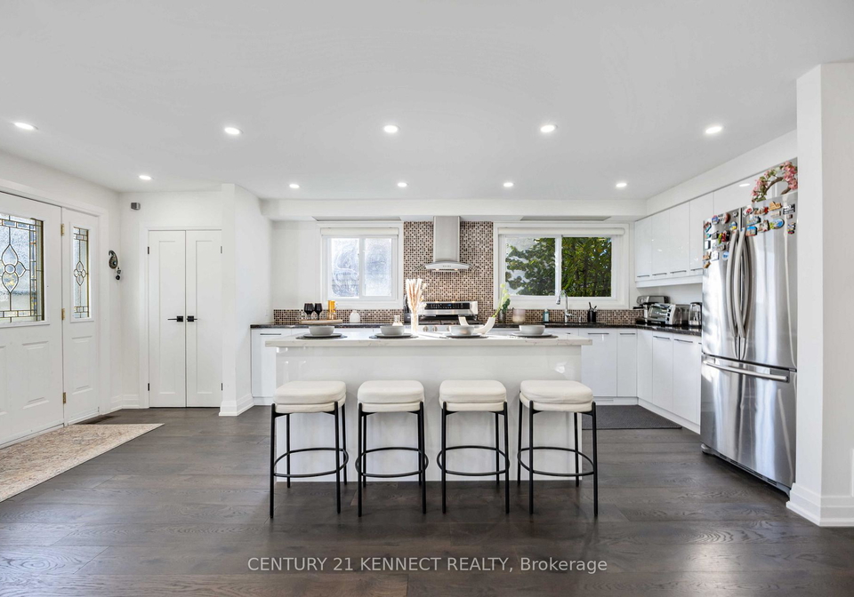 36-summerside-crescent-north-york-ontario-c12533584
