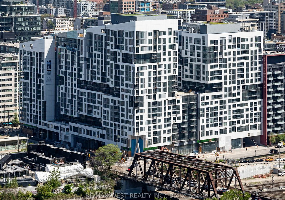 27-bathurst-street-toronto-ontario-c12533670