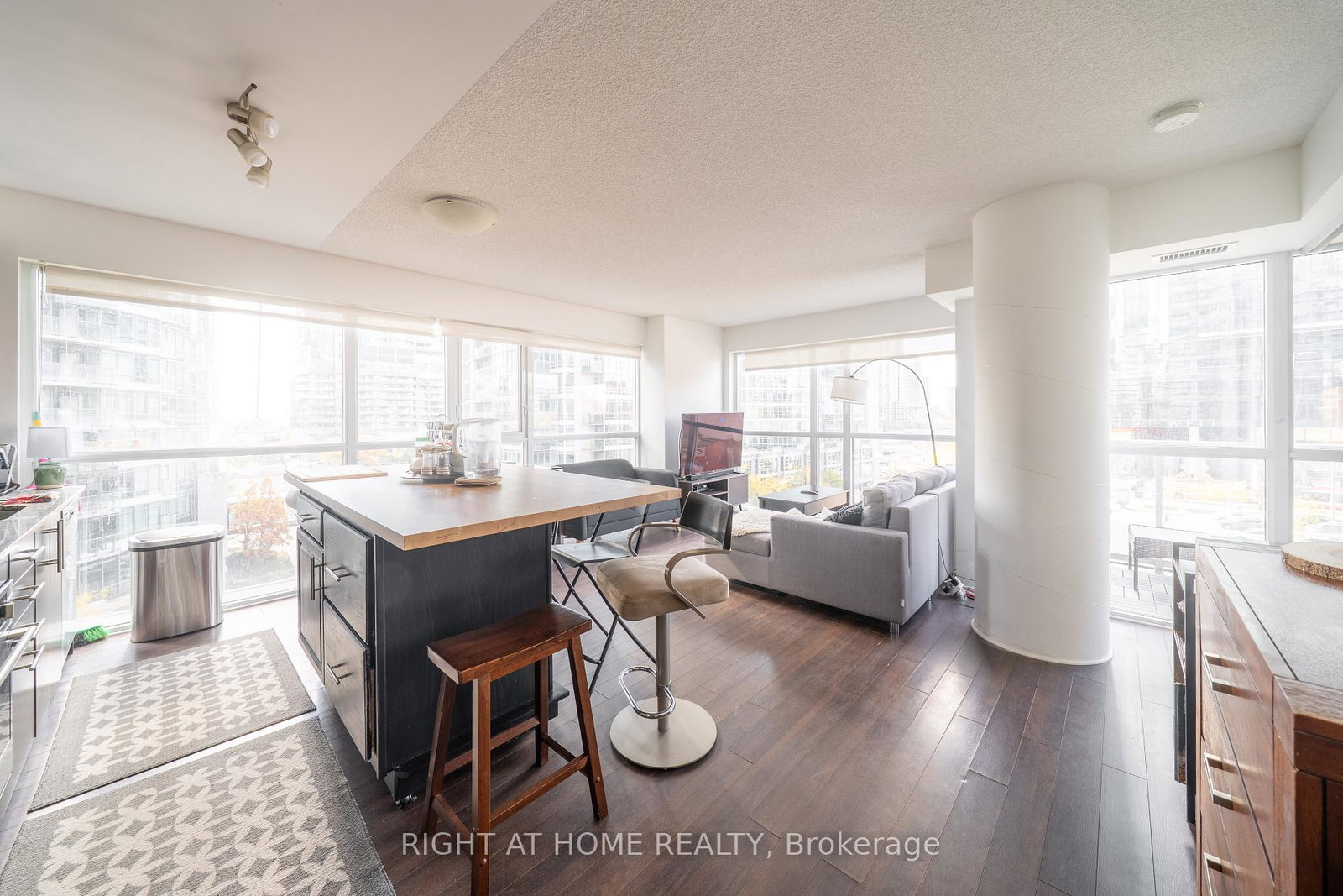 352-front-street-w-toronto-ontario-c12533984