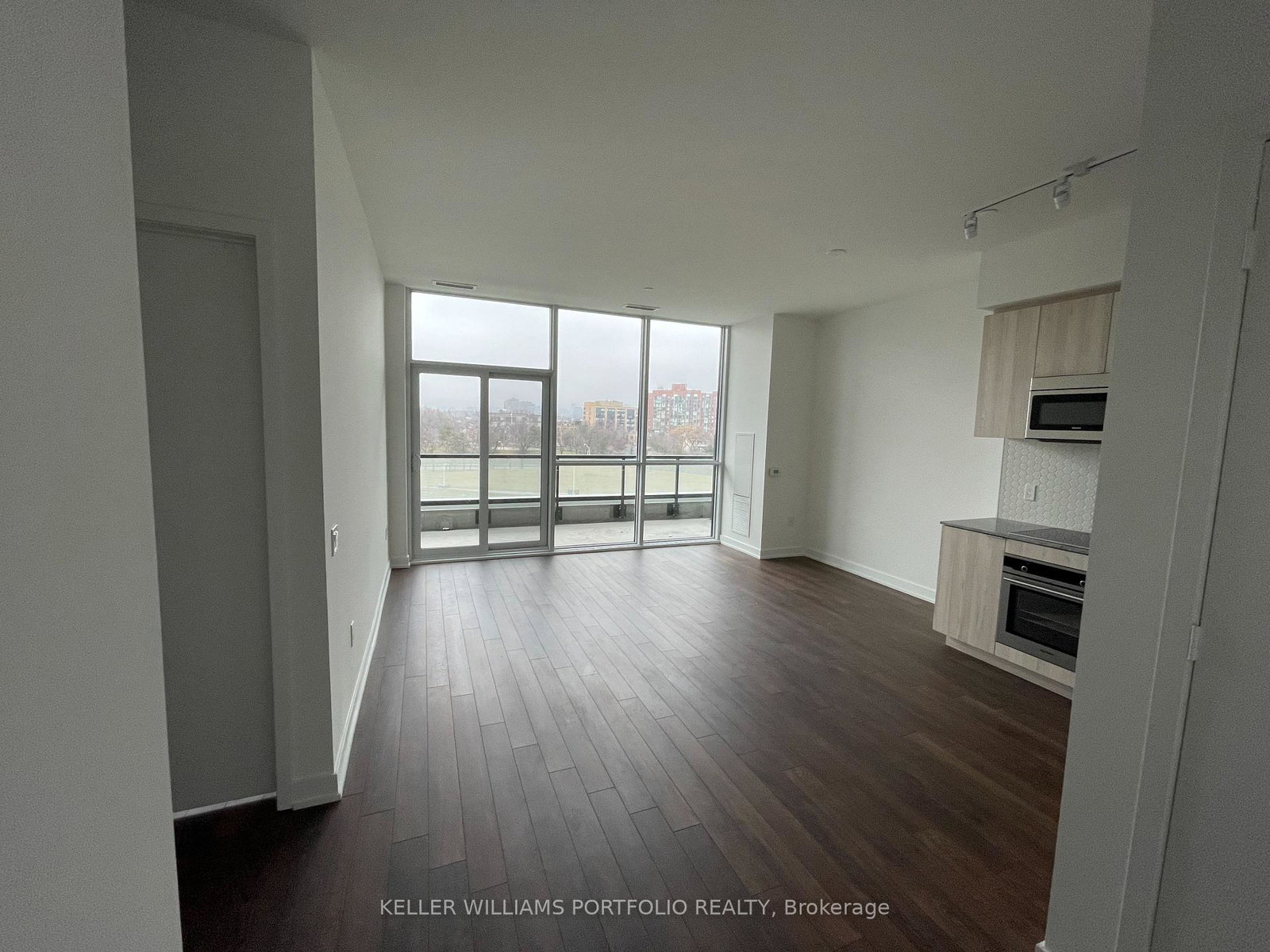 50-ordnance-street-toronto-ontario-c12534080