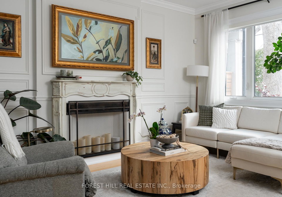 698-adelaide-street-toronto-ontario-c12534242