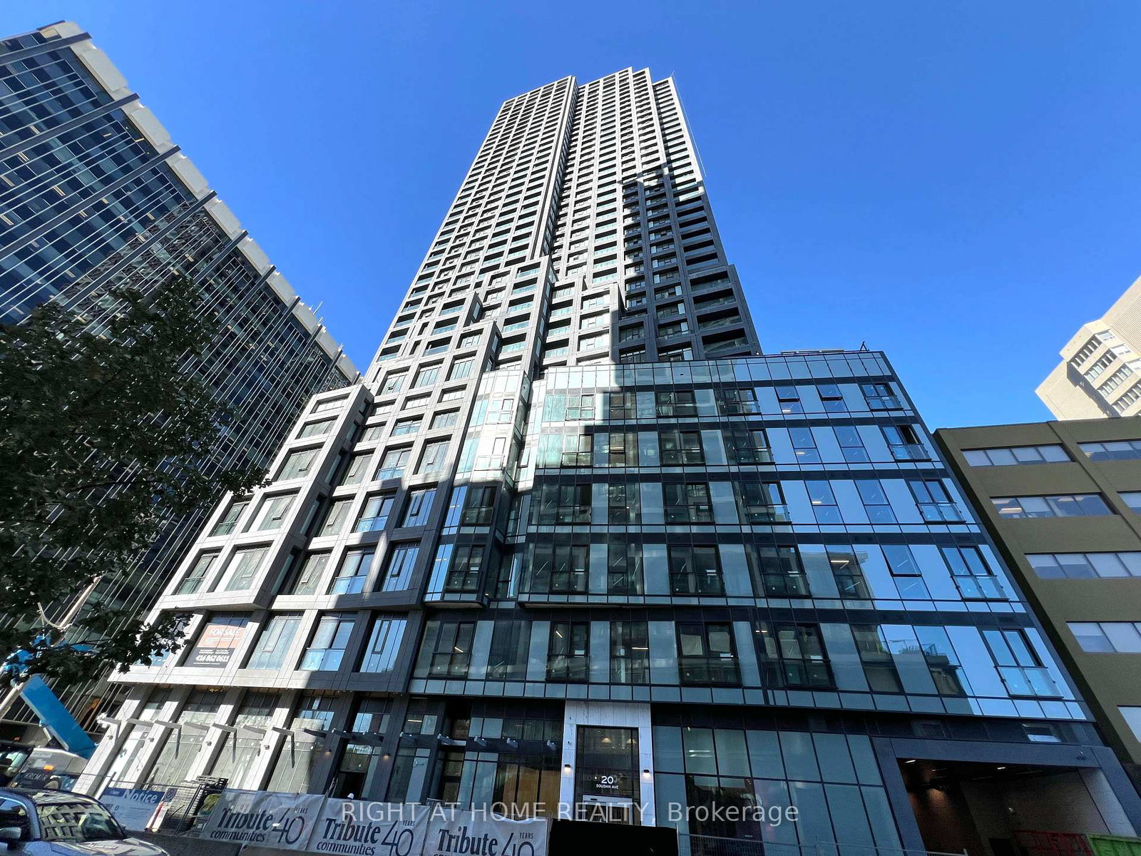 20-soudan-avenue-toronto-ontario-c12534956