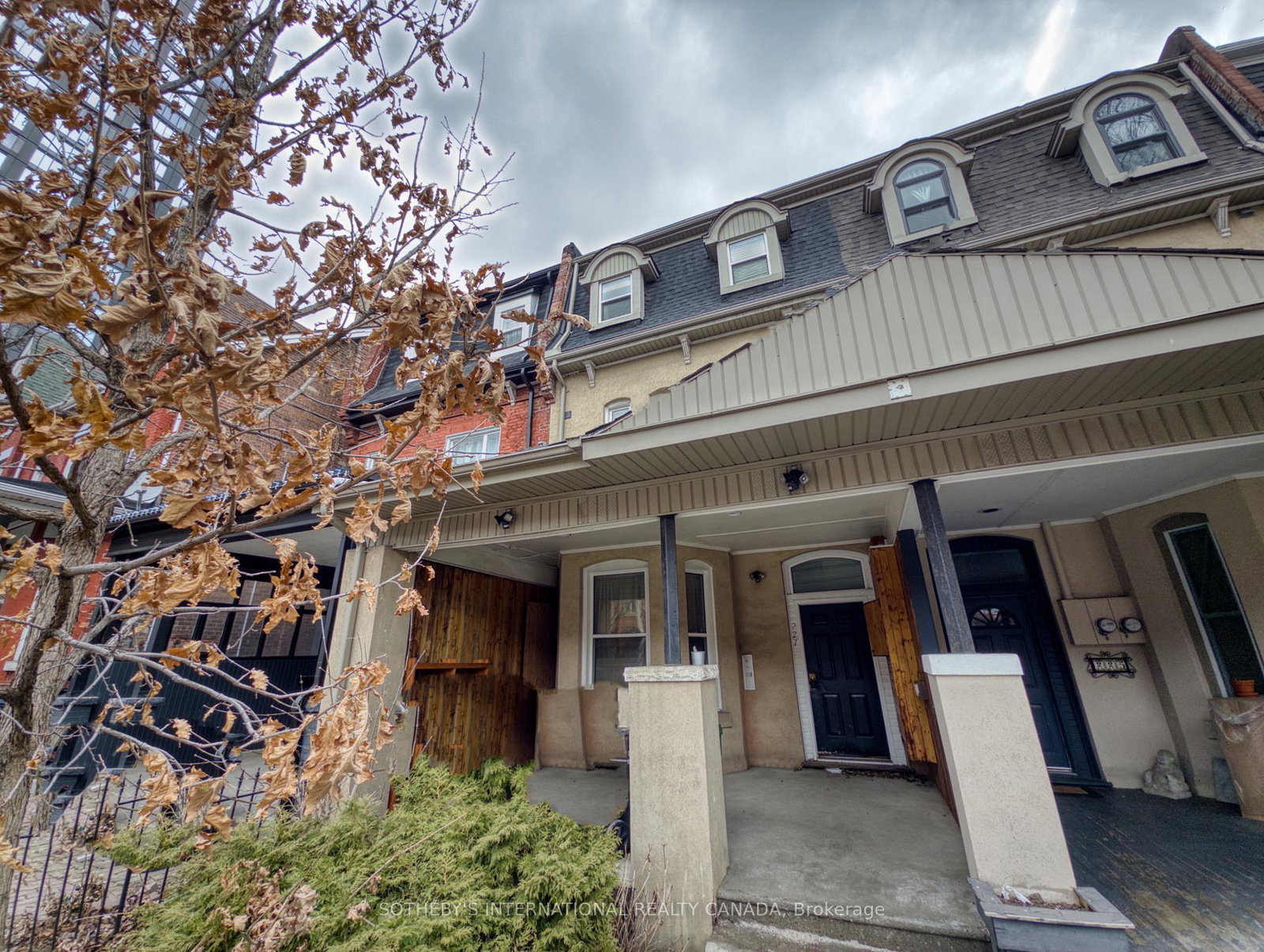 227-beverley-street-toronto-ontario-c12535046