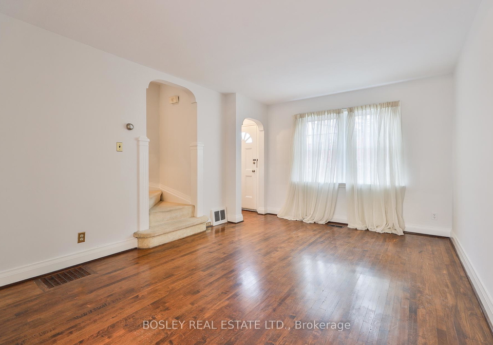 340-laird-drive-east-york-ontario-c12535786