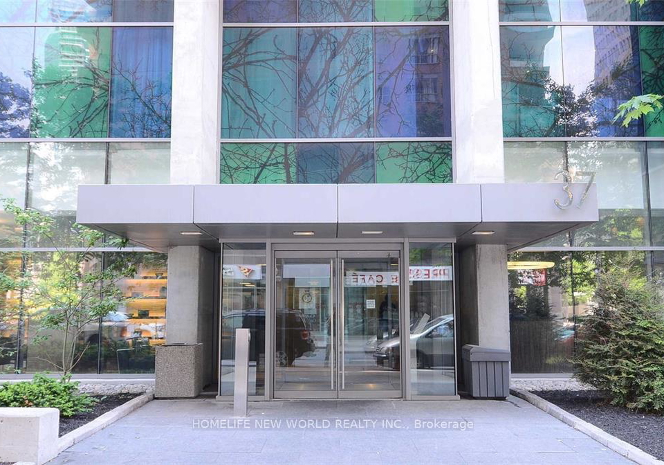 37-grosvenor-street-toronto-ontario-c12536094