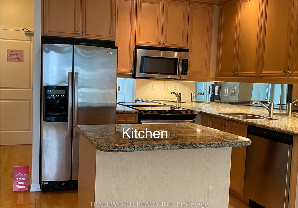 628-fleet-street-toronto-ontario-c12536306