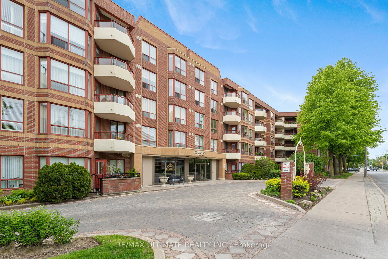 955-millwood-road-east-york-ontario-c12536414