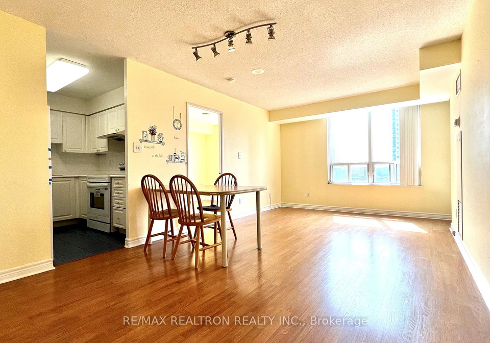 28-empress-avenue-north-york-ontario-c12536554