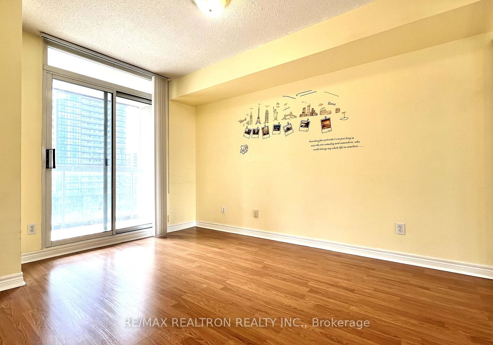 28-empress-avenue-north-york-ontario-c12536554