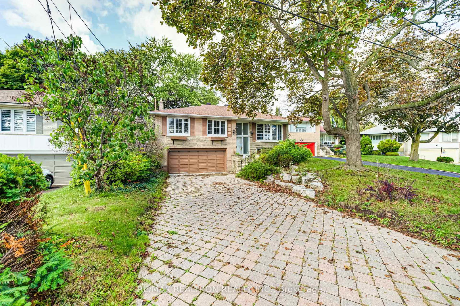 37-canary-crescent-north-york-ontario-c12536656