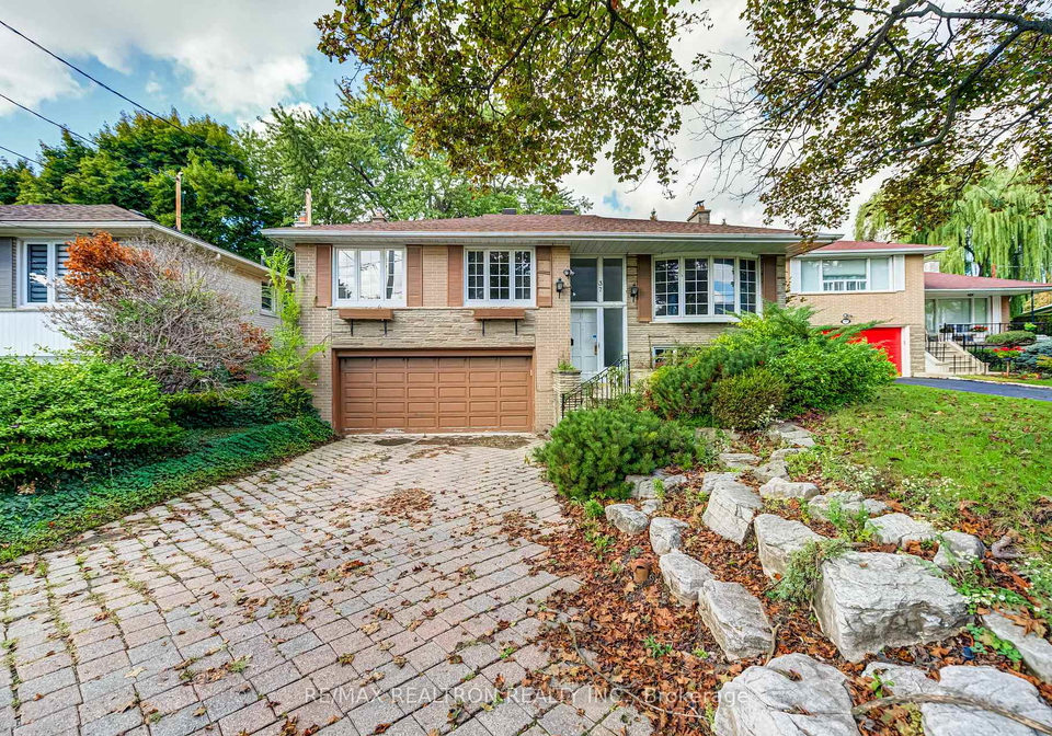 37-canary-crescent-north-york-ontario-c12536656