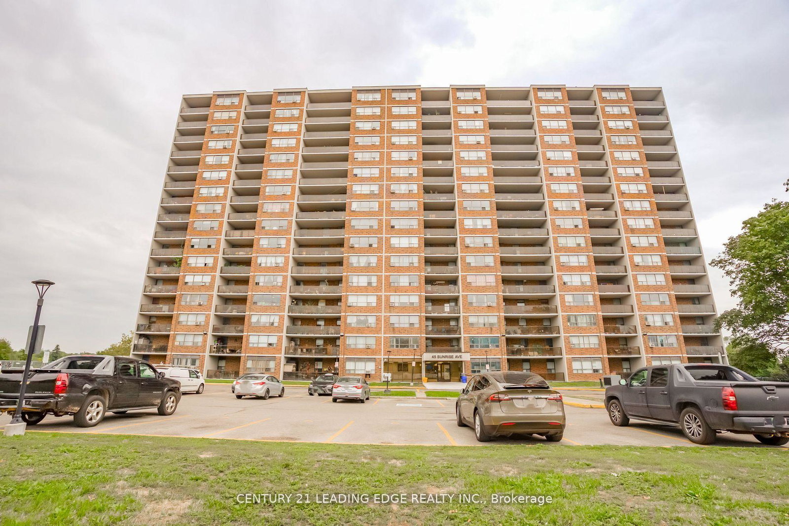 45-sunrise-avenue-north-york-ontario-c12536784