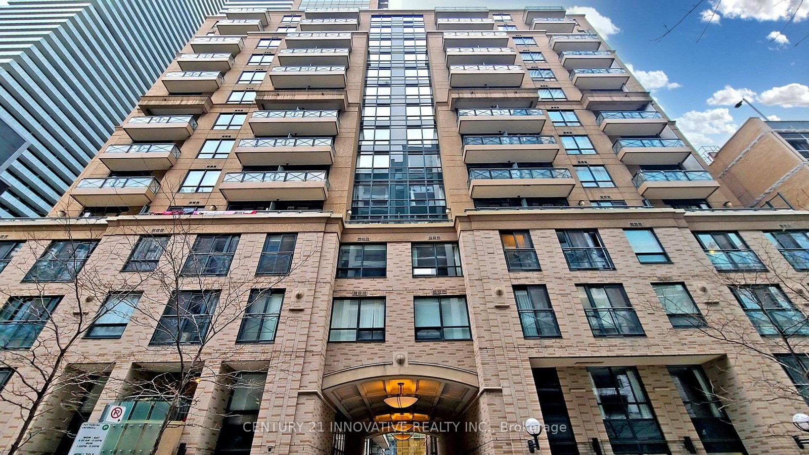35-hayden-street-e-toronto-ontario-c12536878