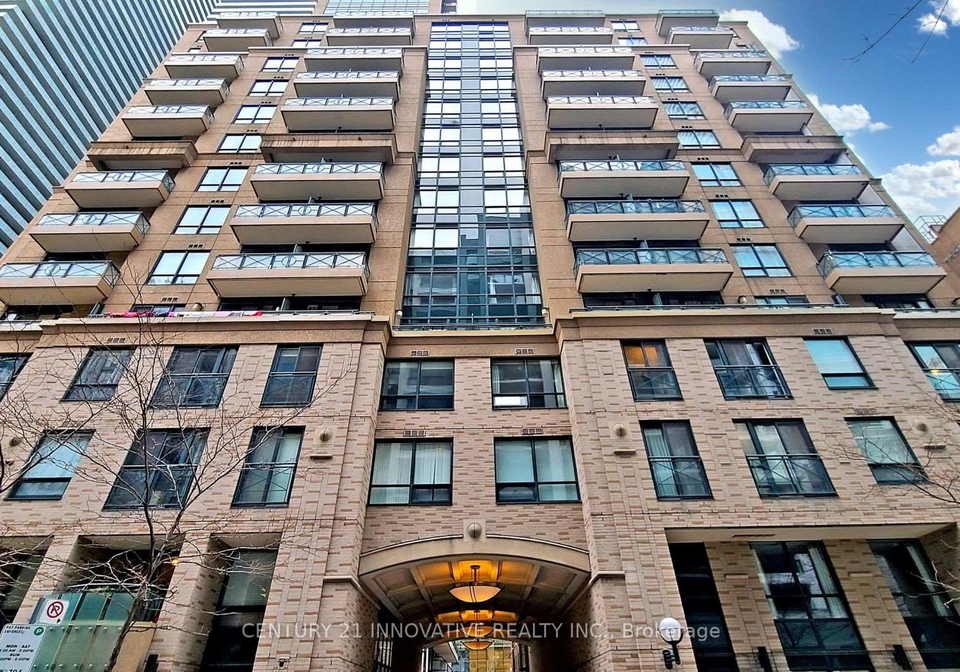 35-hayden-street-e-toronto-ontario-c12536878