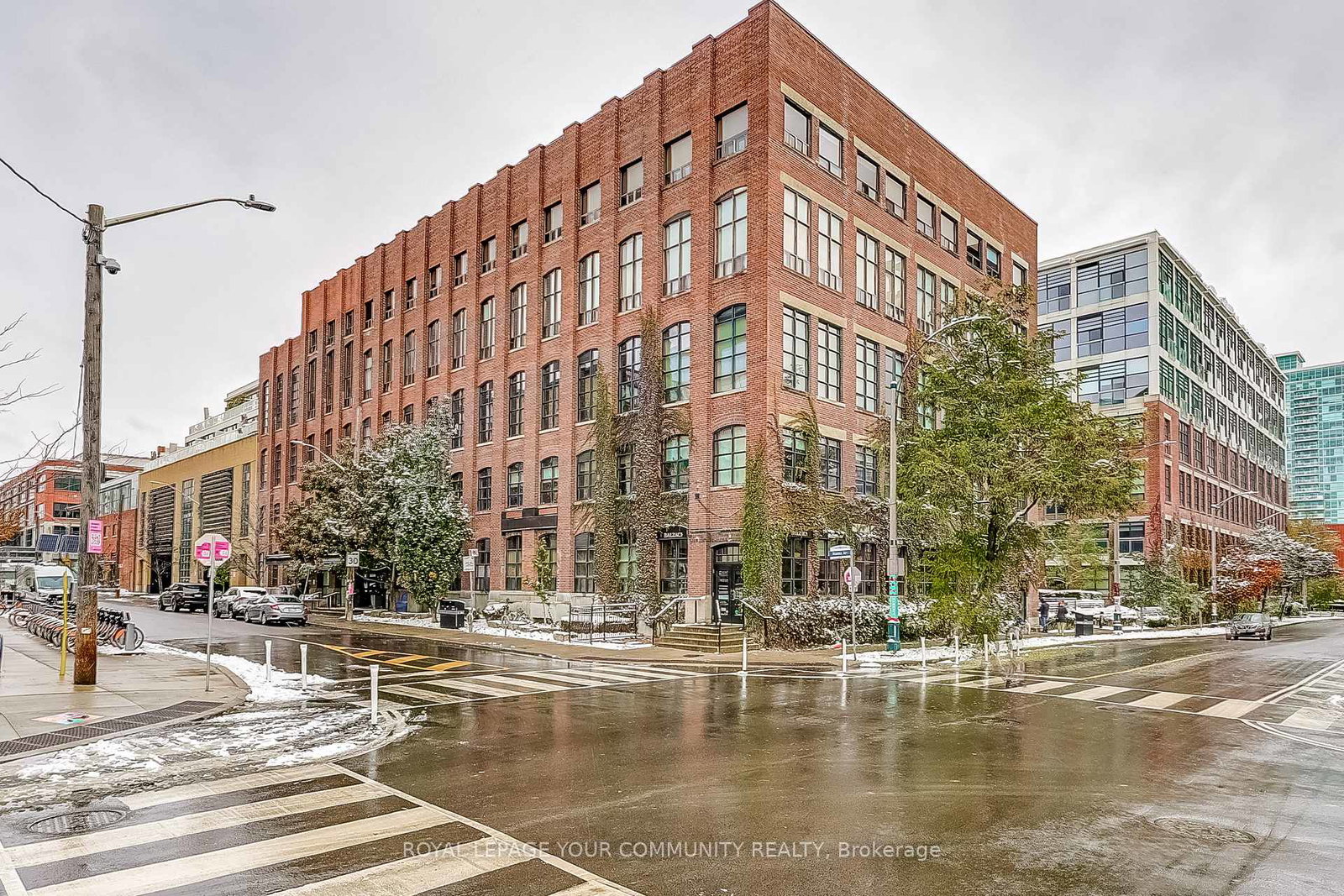 43-hanna-avenue-toronto-ontario-c12536946