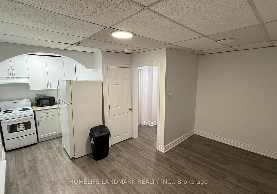676-mount-pleasant-road-toronto-ontario-c12536980