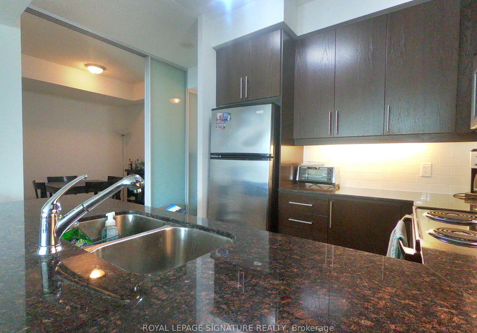 1-scott-street-toronto-ontario-c12537214