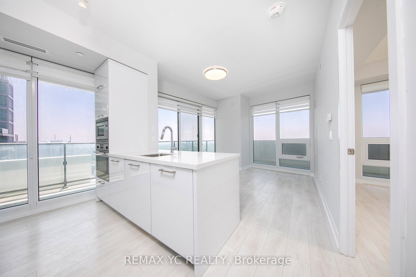 2221-yonge-street-toronto-ontario-c12537280