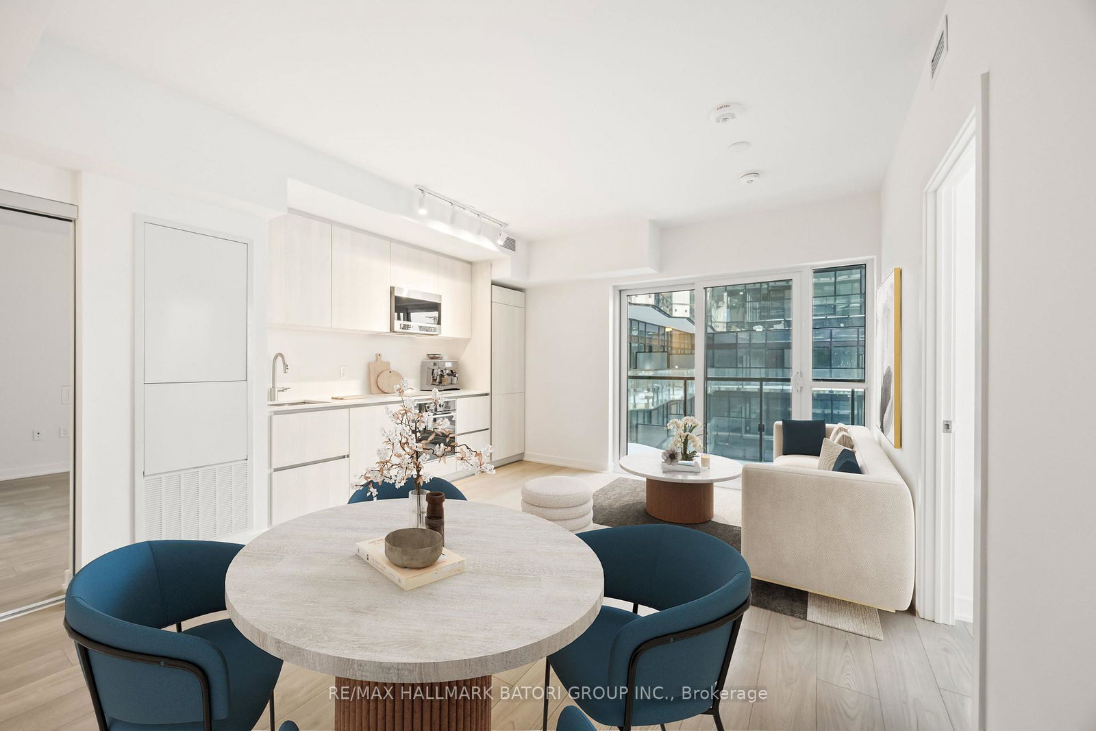 110-broadway-avenue-toronto-ontario-c12537468