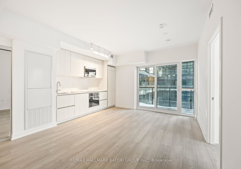 110-broadway-avenue-toronto-ontario-c12537468