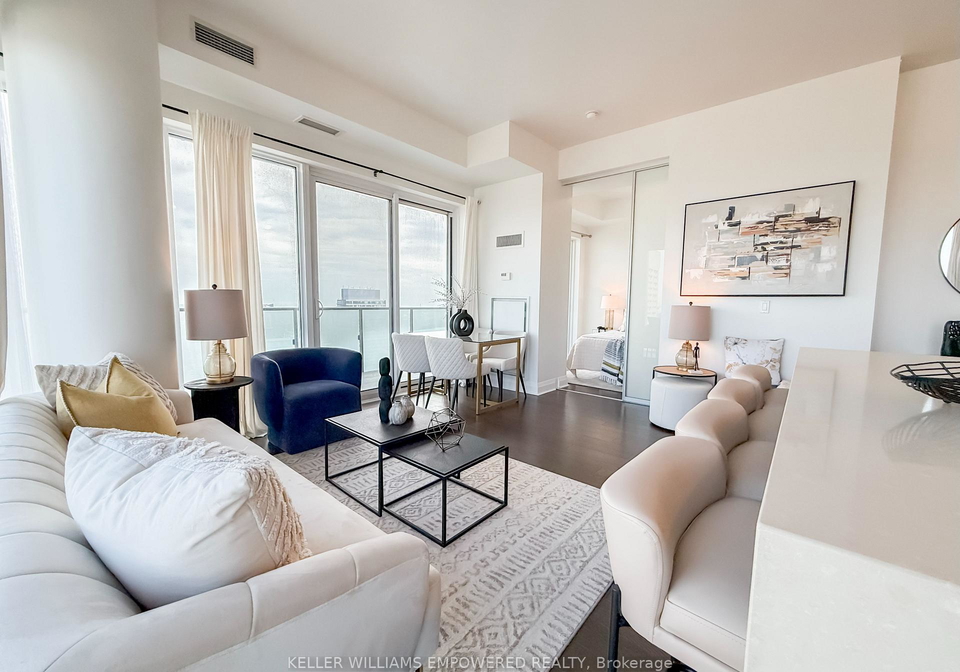 1080-bay-street-toronto-ontario-c12537672