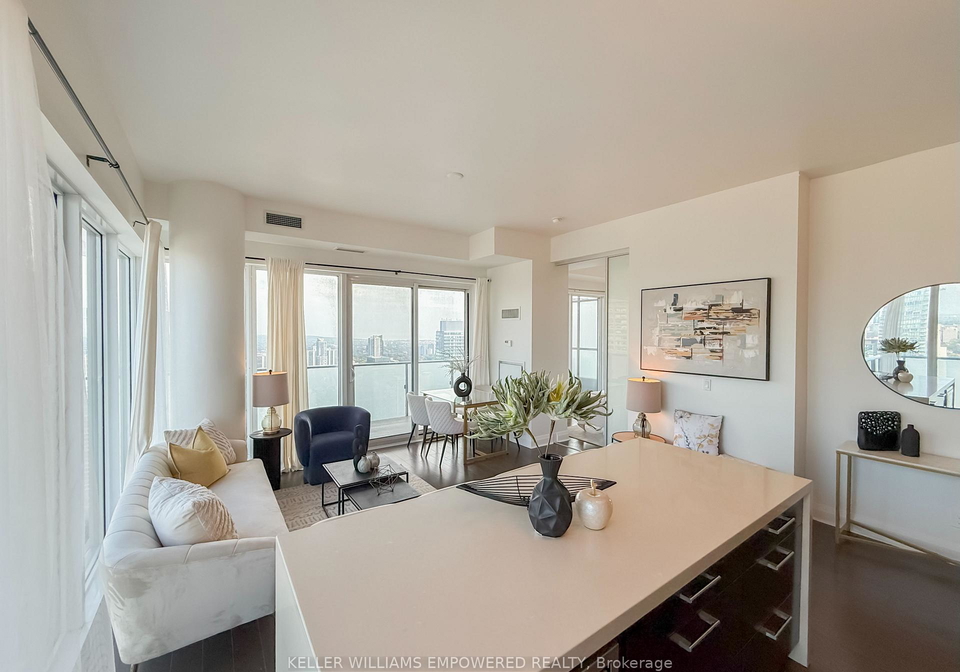 1080-bay-street-toronto-ontario-c12537672