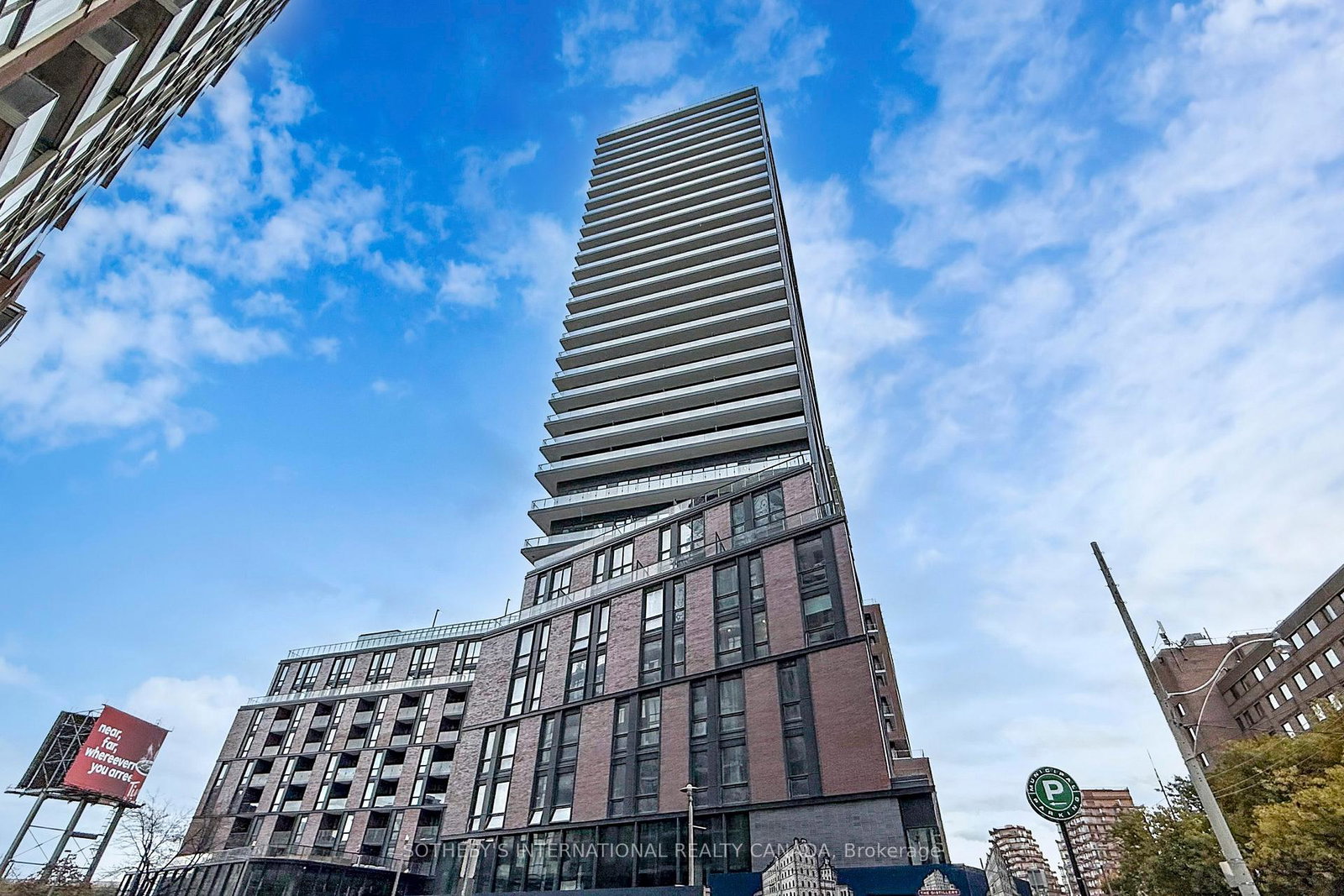 35-parliament-street-toronto-ontario-c12537678