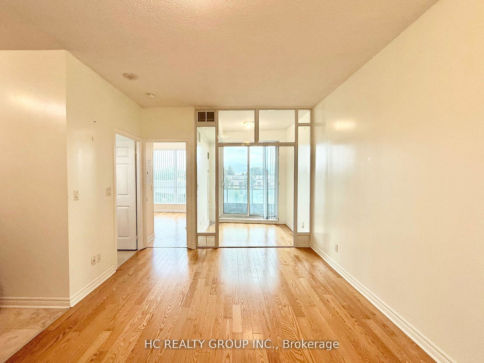 18-holmes-avenue-north-york-ontario-c12538930