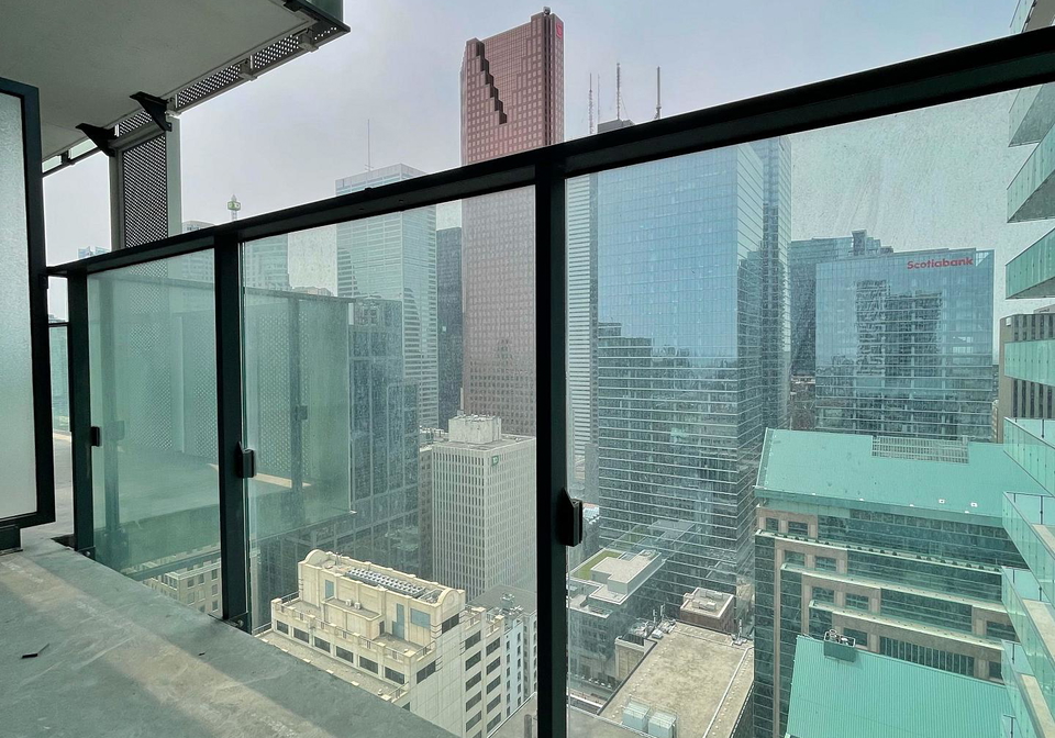 20-lombard-street-toronto-ontario-c12539294