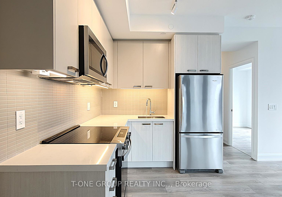 20-soudan-avenue-toronto-ontario-c12539468