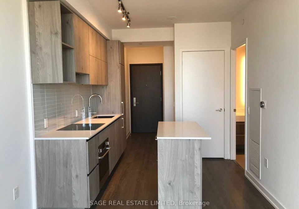 1-yorkville-avenue-toronto-ontario-c12539580