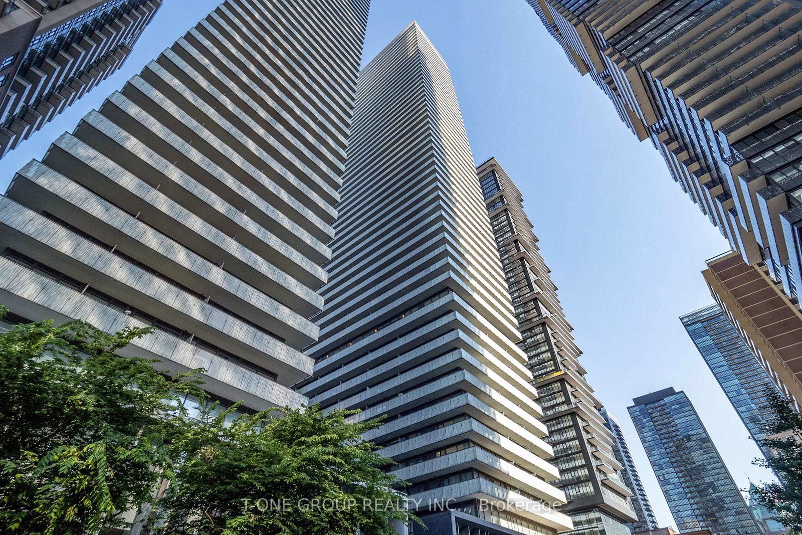 50-charles-street-e-toronto-ontario-c12539774