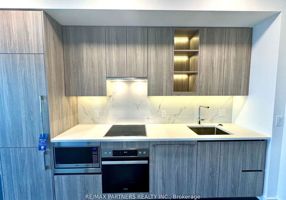 27-mcmahon-drive-north-york-ontario-c12539778