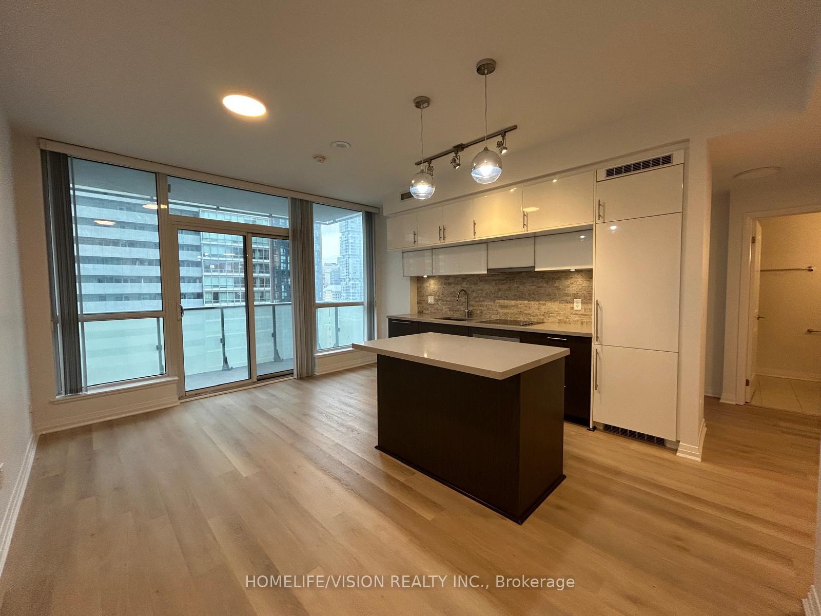 8-mercer-street-toronto-ontario-c12540064