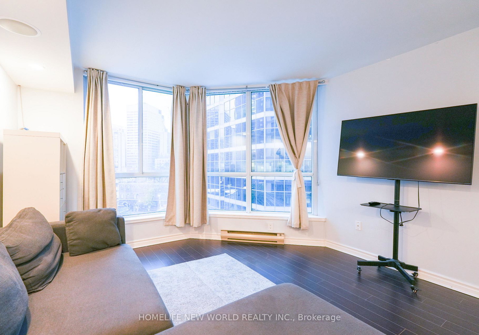38-elm-street-toronto-ontario-c12540212