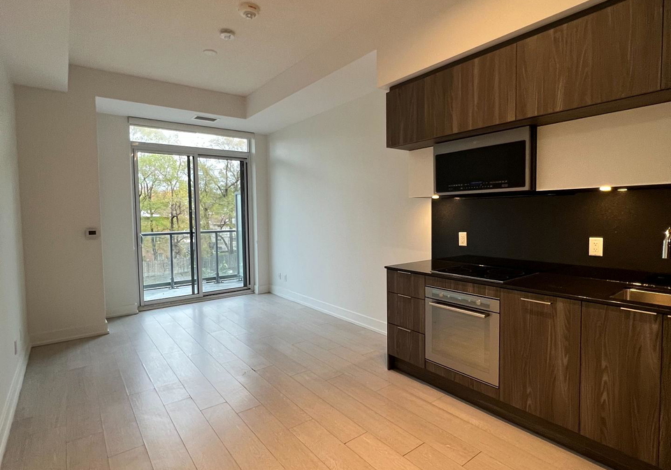 25-adra-grado-way-north-york-ontario-c12540268