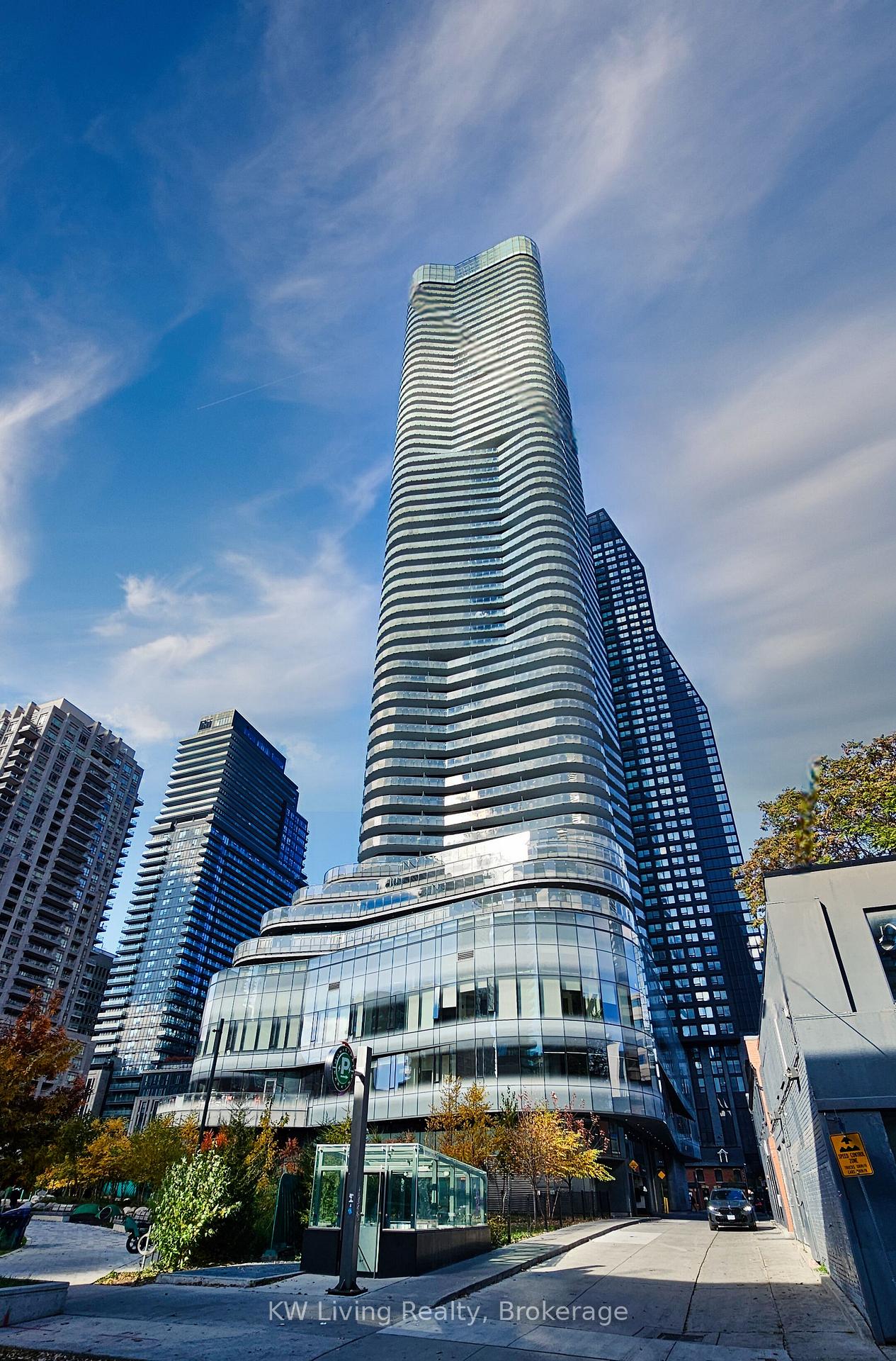 11-wellesley-street-w-toronto-ontario-c12540440